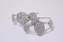 Load image into Gallery viewer, Glitter Shimmered Shaped Bracelets