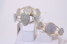 Load image into Gallery viewer, Glitter Shimmered Shaped Bracelets
