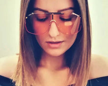 Load image into Gallery viewer, Tia Sunglasses
