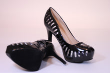 Load image into Gallery viewer, Isha Ria High Heels
