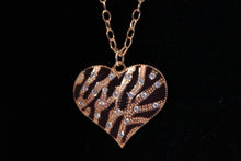 Load image into Gallery viewer, Animal Printed Necklace
