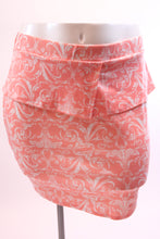 Load image into Gallery viewer, Diva Daisy Skirt (Plus Size)
