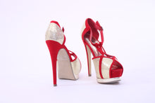 Load image into Gallery viewer, Diva Rose High Heels
