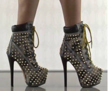 Load image into Gallery viewer, Mid Booties
