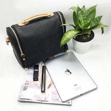 Load image into Gallery viewer, Small Carry Bag
