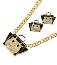 Load image into Gallery viewer, Get The Bag Necklace Set
