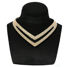 Load image into Gallery viewer, V Cut Necklace

