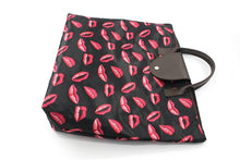 Load image into Gallery viewer, Big Tote Carry Bag
