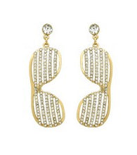 Load image into Gallery viewer, Diamond Shade Earrings
