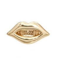 Load image into Gallery viewer, Lips To Kills Ring
