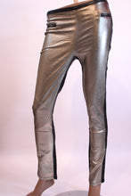 Load image into Gallery viewer, Topic Is Jeans
