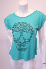 Load image into Gallery viewer, Skylar Crop Top
