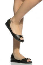 Load image into Gallery viewer, Ballerina Gel Flat Sandals
