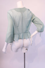 Load image into Gallery viewer, Clinique Chic Top
