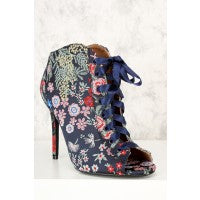 Load image into Gallery viewer, Quipid Heels
