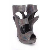 Load image into Gallery viewer, Fab Heels
